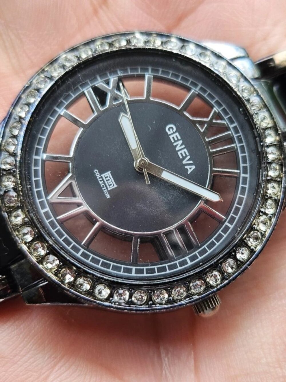 Geneva MN Collection Wristwatch Black Tone Crystal Accent Bezel Analog Watch